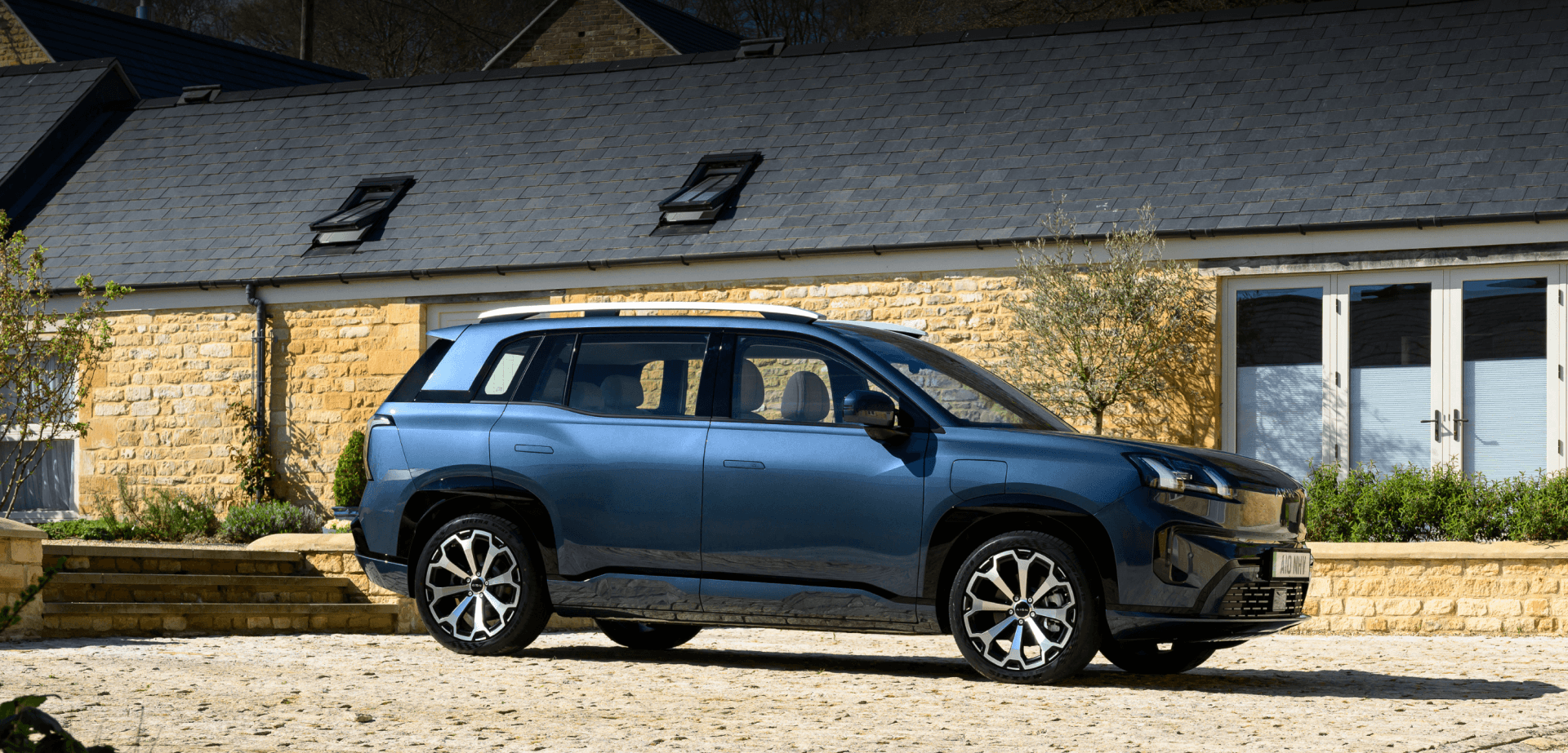 Advanced technology. Effortless driveability.